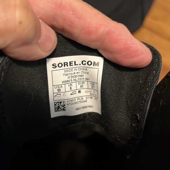 SOREL rain boots - Picture 9 of 10